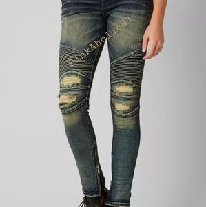 Rock Revival Skinny Jeans